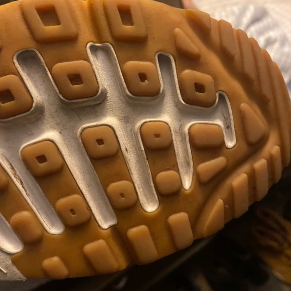 Air Max’s - Picture 3 of 4